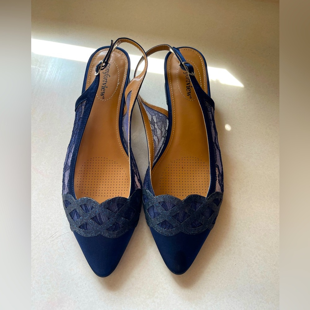 Comfort View Elegant Navy Slingback Heels